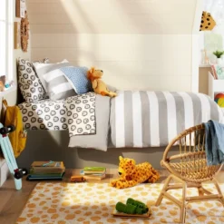 Toddler Lions Cotton Kids' Sheet Set Black & White - Pillowfort™ -Furniture Store GUEST c7505d8f 8d61 48ea a640 30128b4a3bba