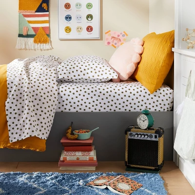 Dotted Microfiber Kids' Sheet Set - Pillowfort™ - Image 5