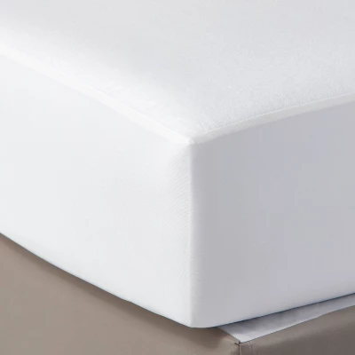 Kids' Mattress Protector Cover - Pillowfort™ - Image 3